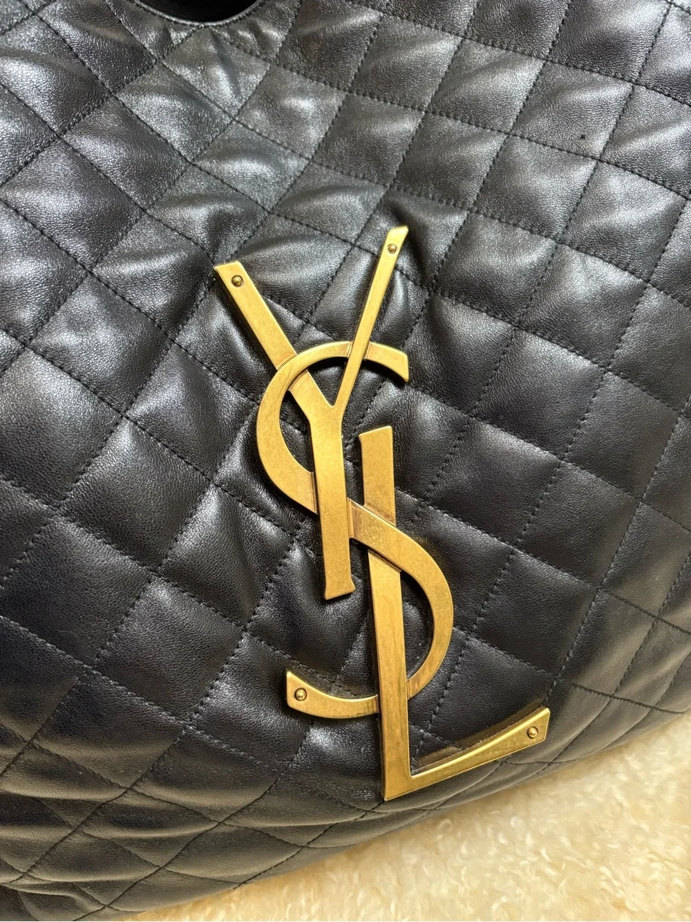 Saint Laurent Black Quilted Leather Icare Maxi. *EUC, NO CALL OUTS